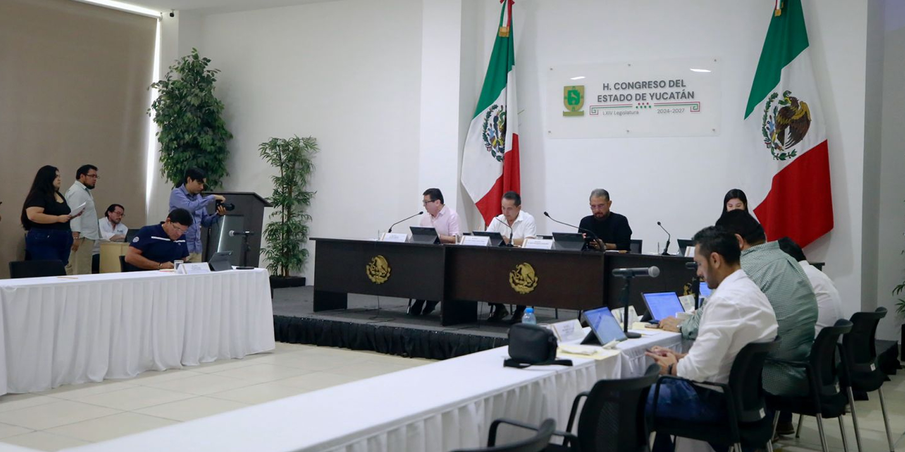 Congreso de Yucatán avanza en la revisión oportuna de 84 iniciativas de leyes municipales